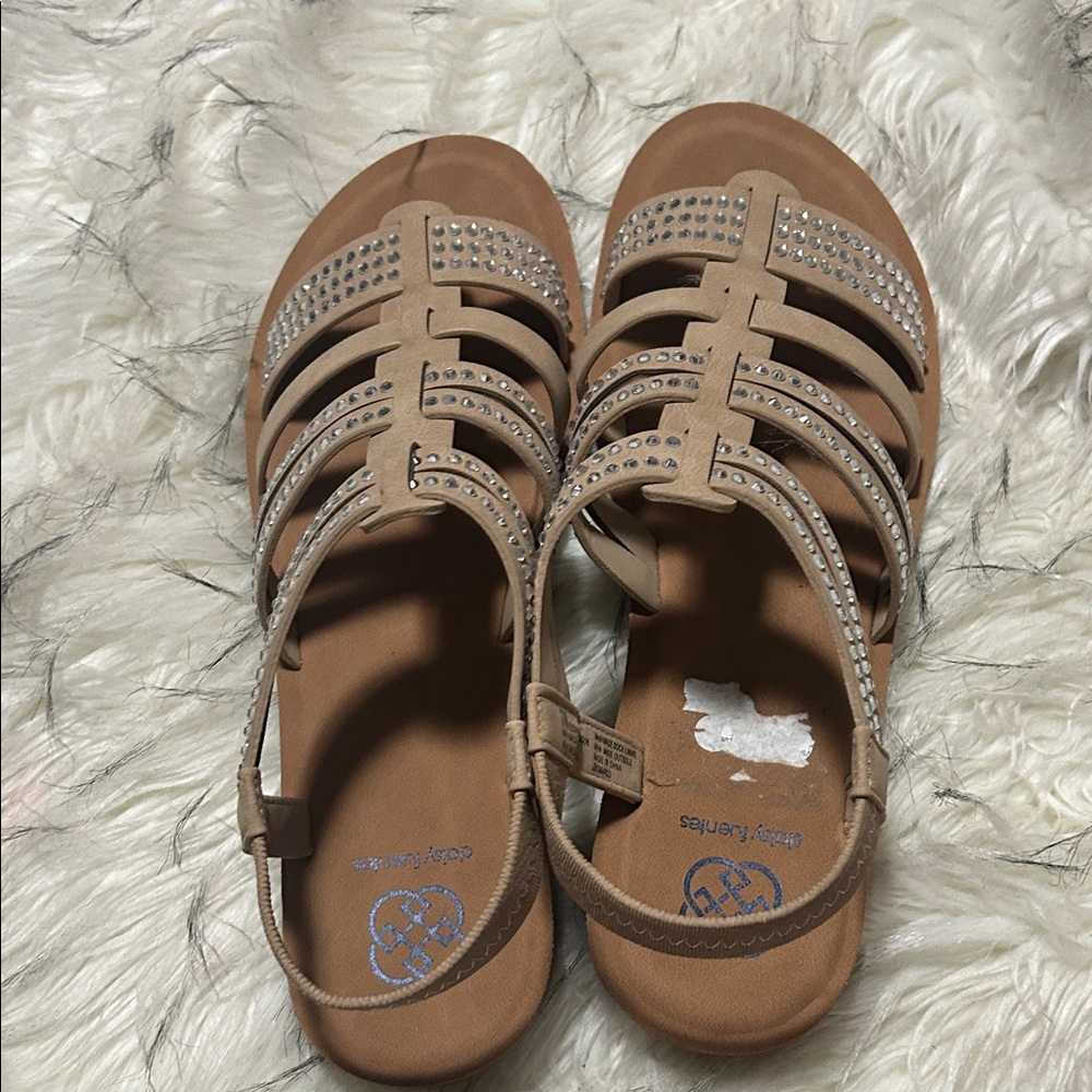 Daisy Fuentes Tan Strappy Sandals